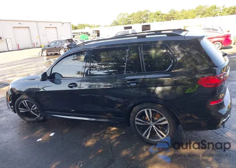 2020 BMW X7 xDrive40I z USA, uszkodzony, nr VIN 5UXCW2C09L9A01443